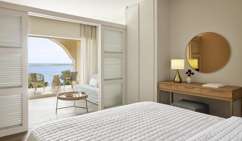 MarBella_Family Room Sea View (1)